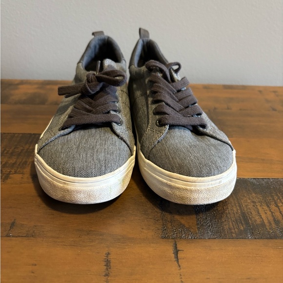 Old Navy Other - Old Navy Kids Size 3